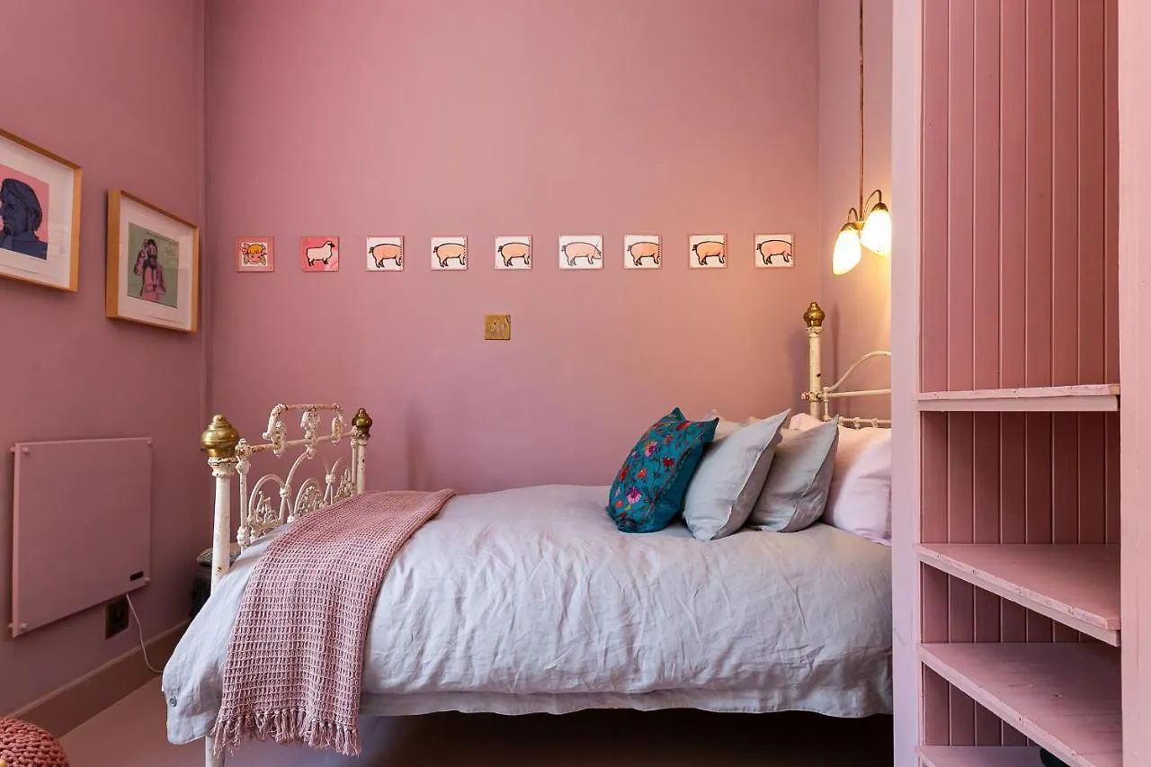 Hotel Lola Cape Town